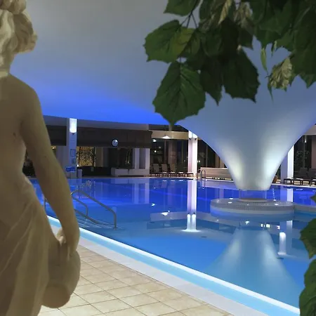 Wellness Ruegen 아파트 바베